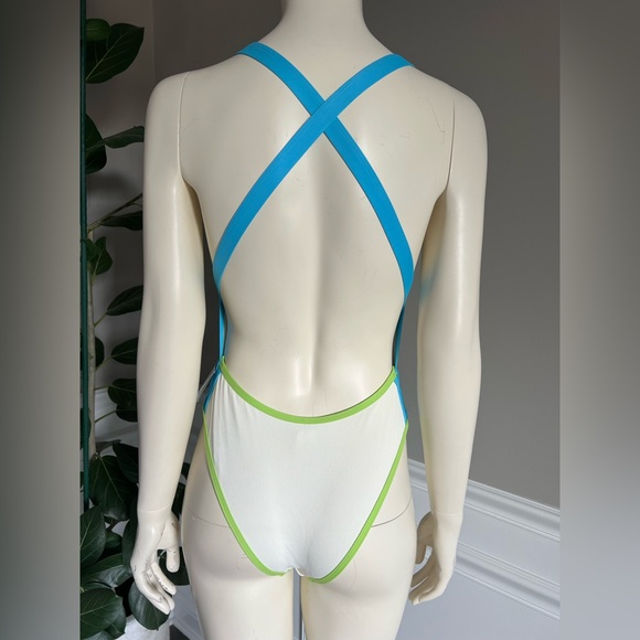 L*Space Ribbed Baewatch One Piece Swimsuit sz S 198$ - Picture 10 of 12